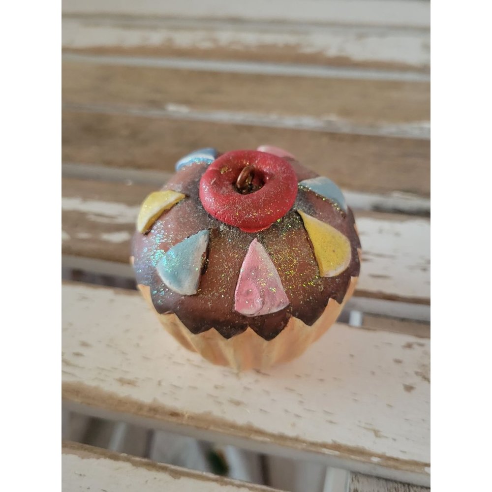Chocolate cupcake sparkle Baker baking ornament vintage Xmas tree decor